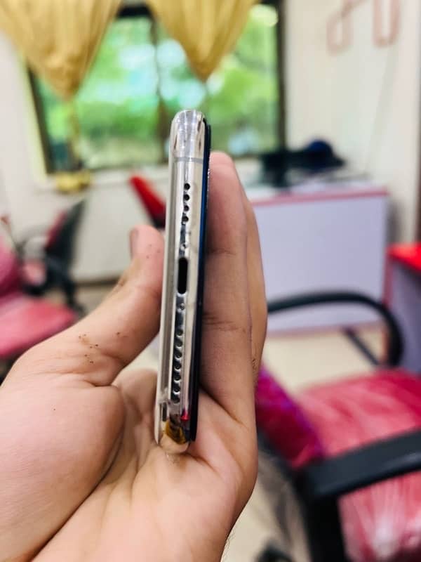Iphone 11 pro Max factory unlock 5