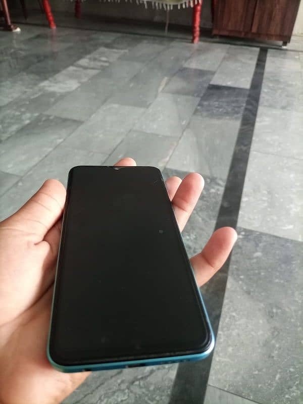 infinix note 11   4+3. . . 128 2