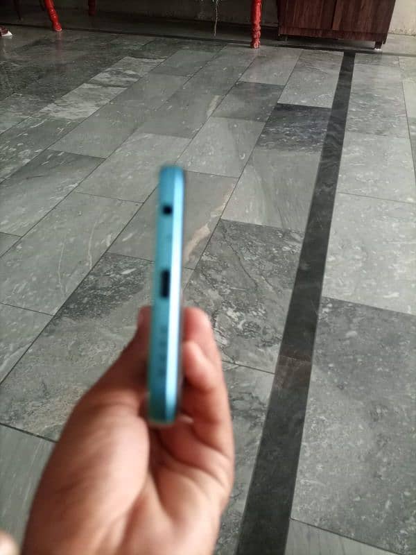 infinix note 11   4+3. . . 128 3