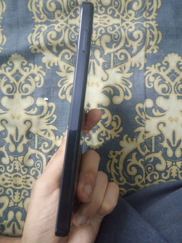 Infinix note 30 with  Box and charger 4