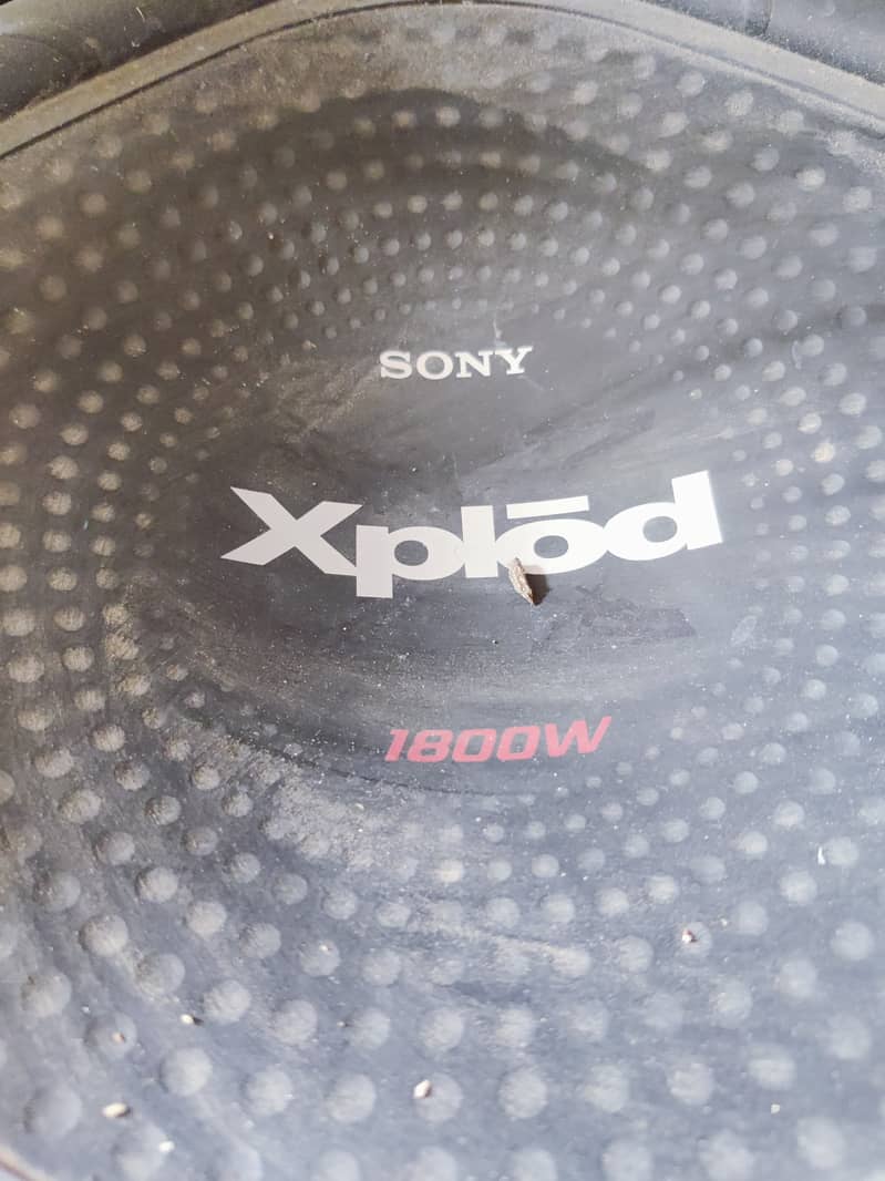 Rock 3800 Watt amplifier with sony subwoofer brand new condition 6