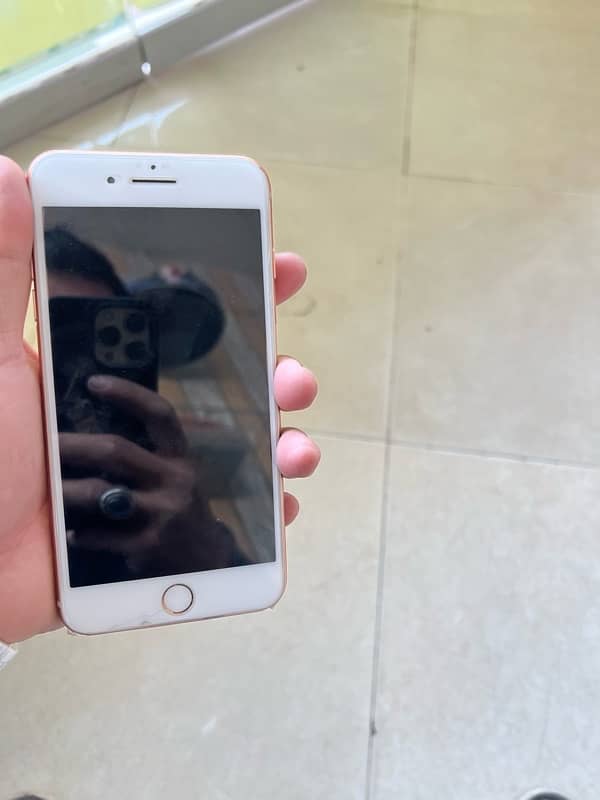 03493137121…. . iPhone 8plus non jv 10/10 condition no scratch no repair 0