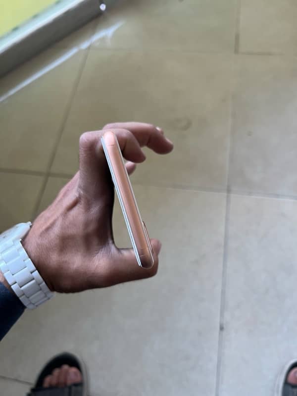 03493137121…. . iPhone 8plus non jv 10/10 condition no scratch no repair 6