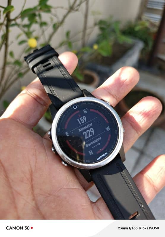 garmin fenix 5 S very good condition 3