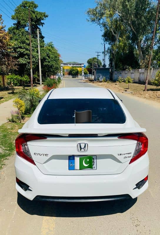 Honda Civic total original scratchless 5