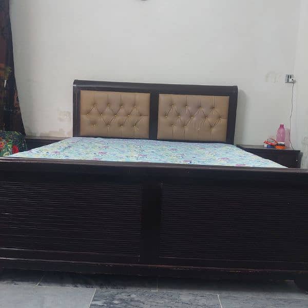 Premium King Size Bed with 8-Inch Spring Mattress 3