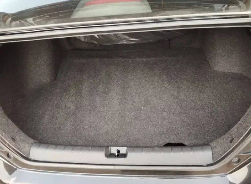Honda Civic Oriel 2018 8
