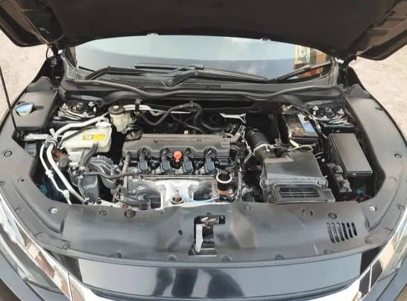 Honda Civic Oriel 2018 11