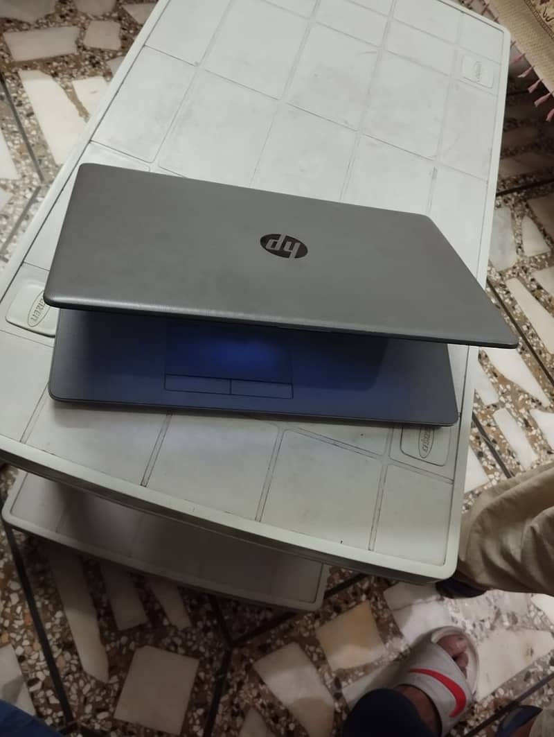 Hp AMD A4-9125 Redeon R3 4