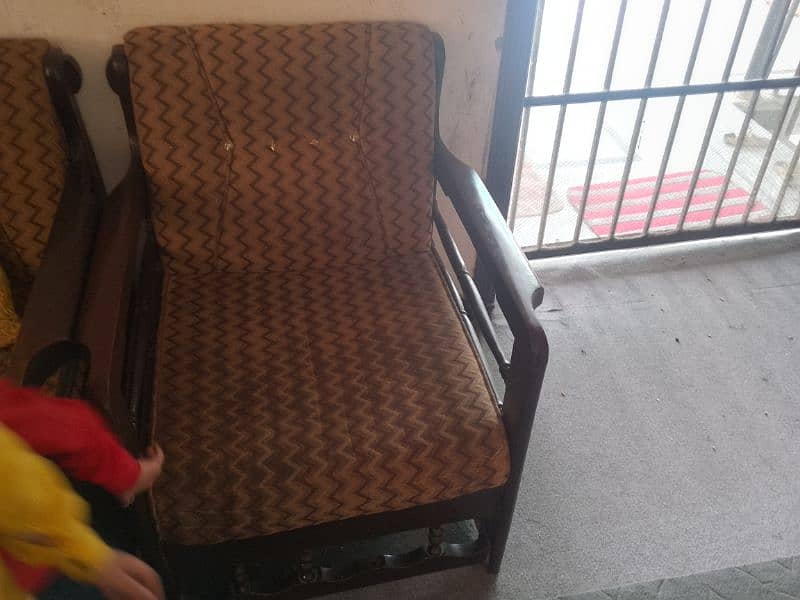 sofa set 5 seater Good condition 2