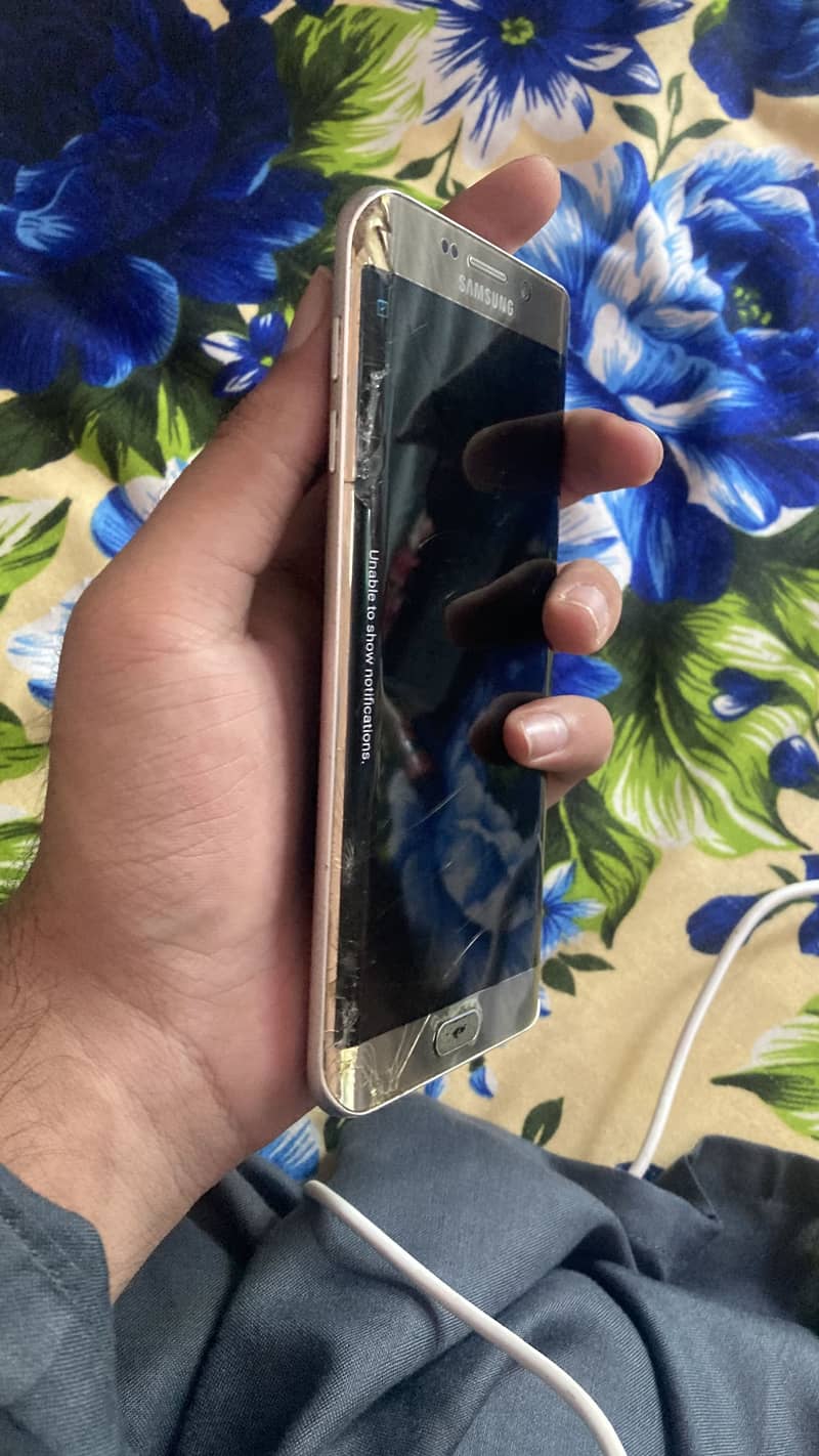 Samsung galaxy s6 edge plus 2