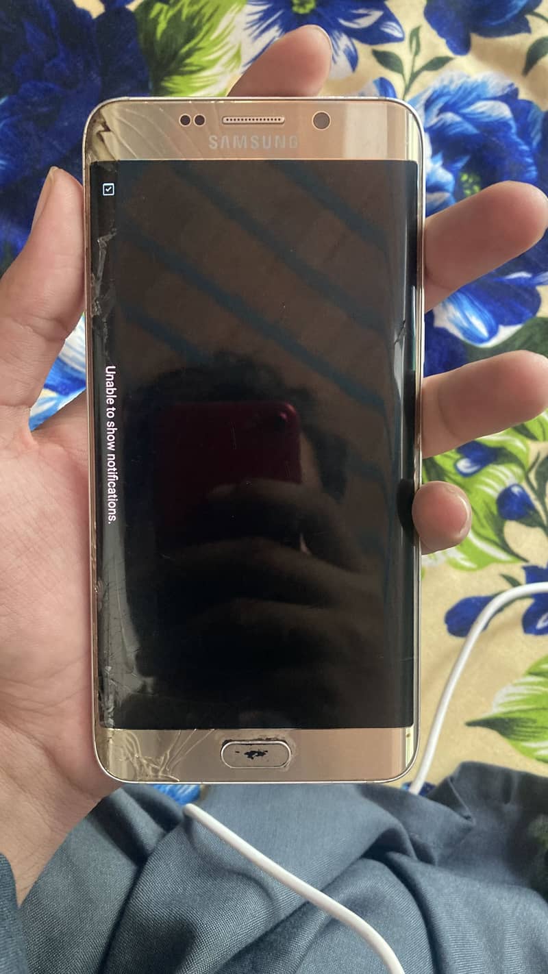 Samsung galaxy s6 edge plus 4