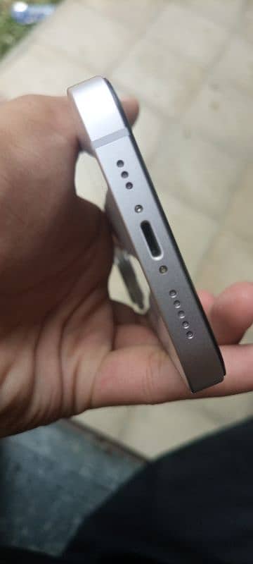 iPhone 14 icloud lock 1