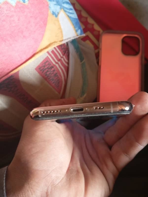 iPhone 11 Pro  pta approved exchange possible 0