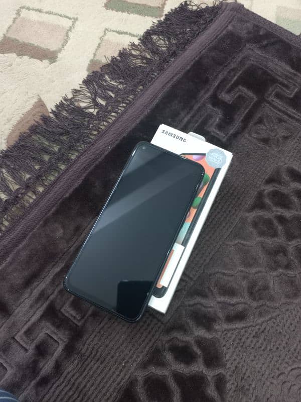 Samsung Galaxy A11 0