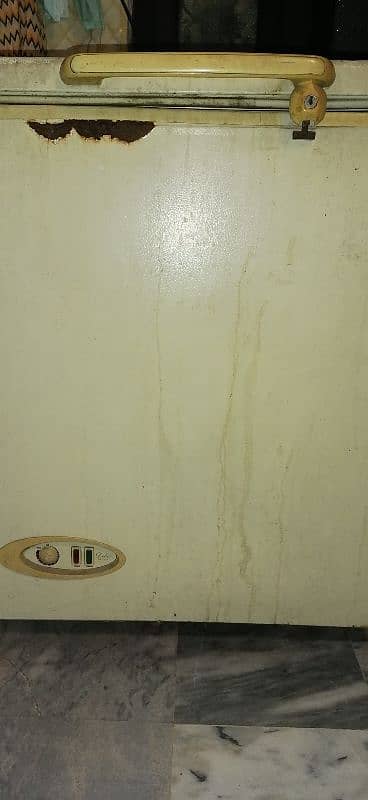 used freezer in working condition 1