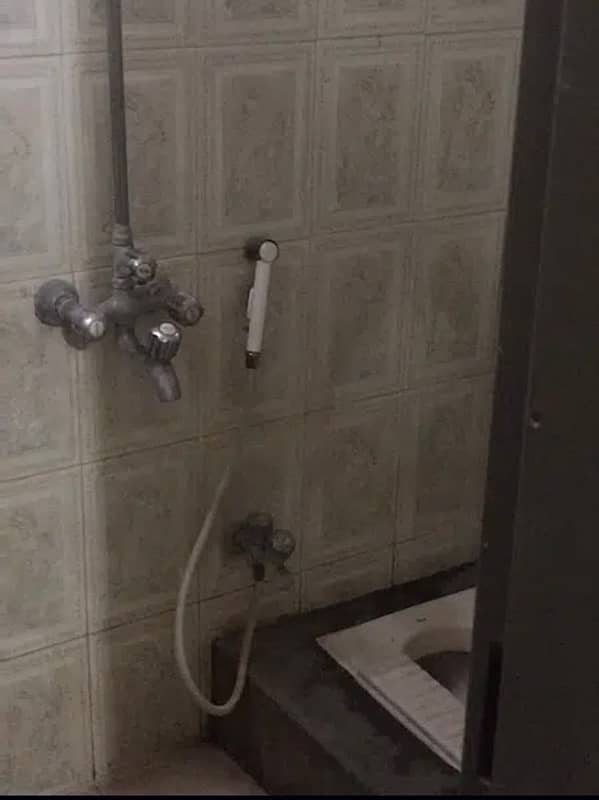 Room Portion and Space Section available on Rent 2