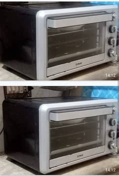 microwave oven
