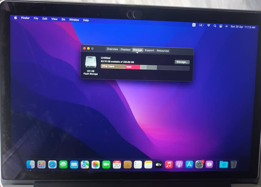 Macbook Pro 2015 i5 in 9/10 condition 4
