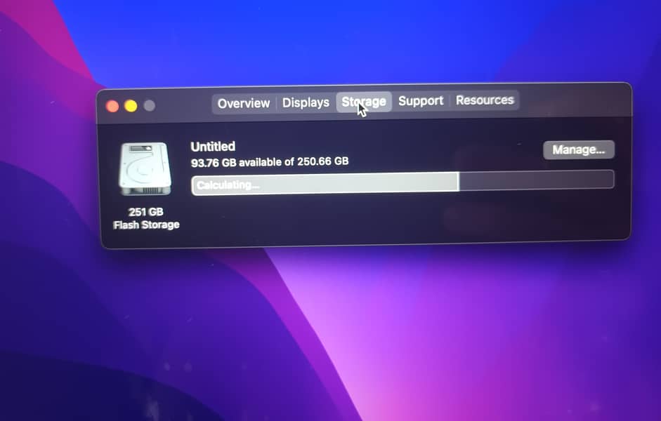 Macbook Pro 2015 i5 in 9/10 condition 9