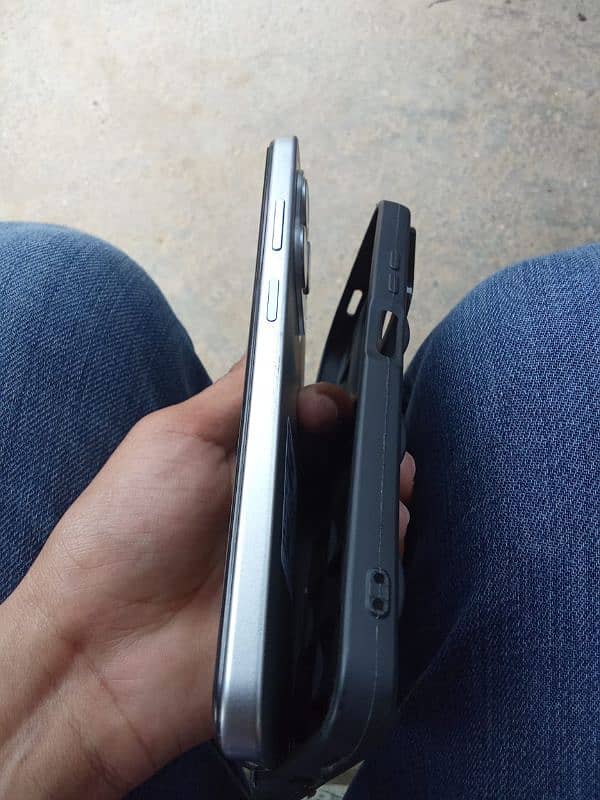 Infinix smart 9.8. 128 GB  with box 1