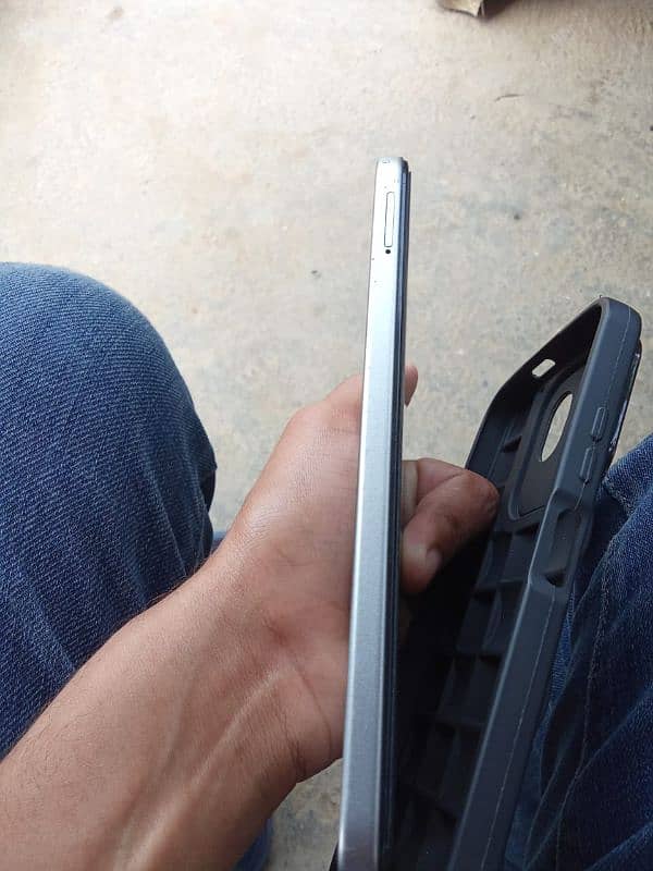 Infinix smart 9.8. 128 GB  with box 4