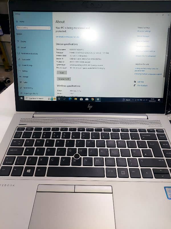 Hp elitebook 840 g5 8th gen  core i5 2