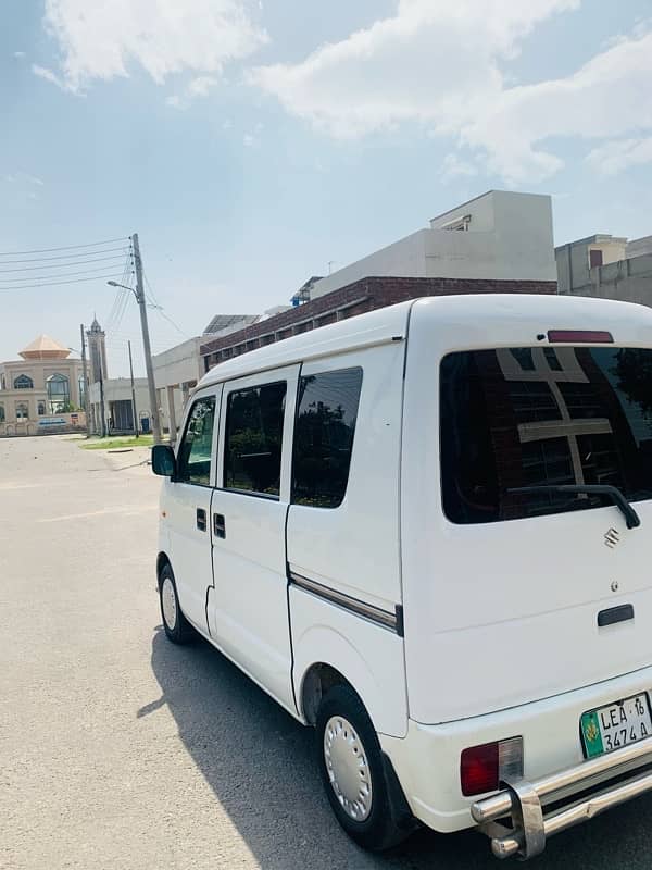 Suzuki Every 8