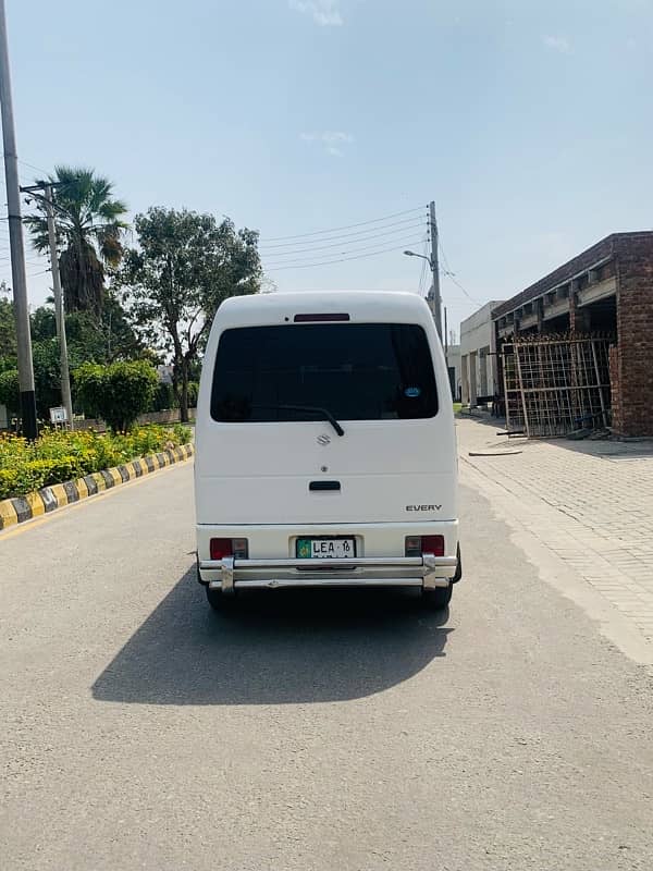 Suzuki Every 15