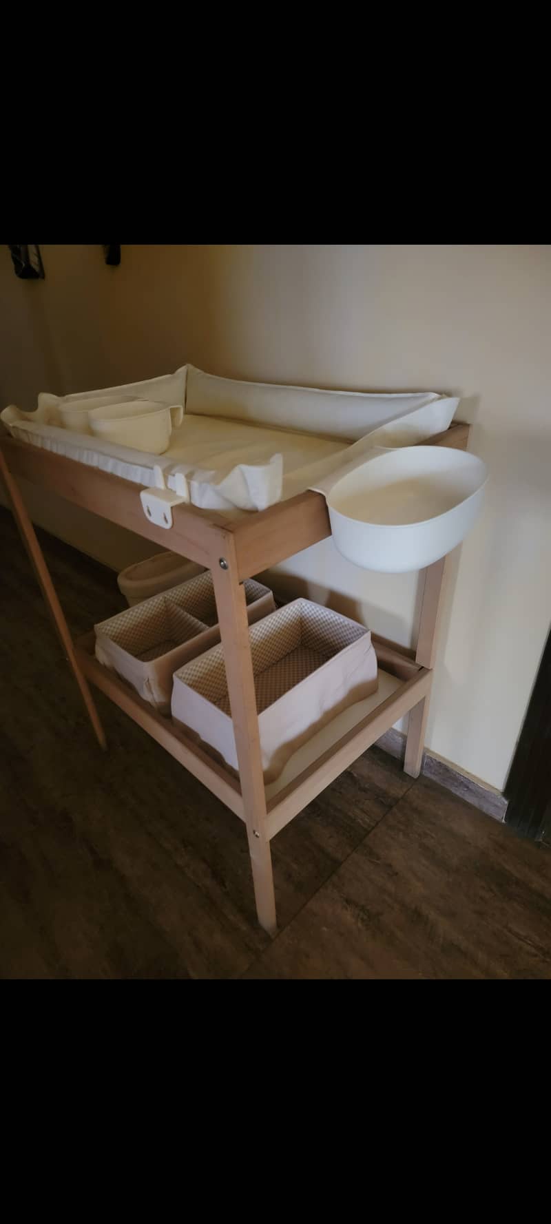 IKEA changing table for kids upto 6 months 0
