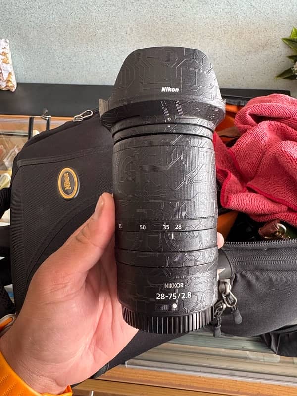 Nikon 28-75 f2.8 Z-mount Full Box 1 Time Used READ ADD 2