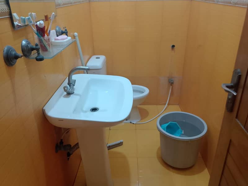 5 Marla upper portion available for rent 1