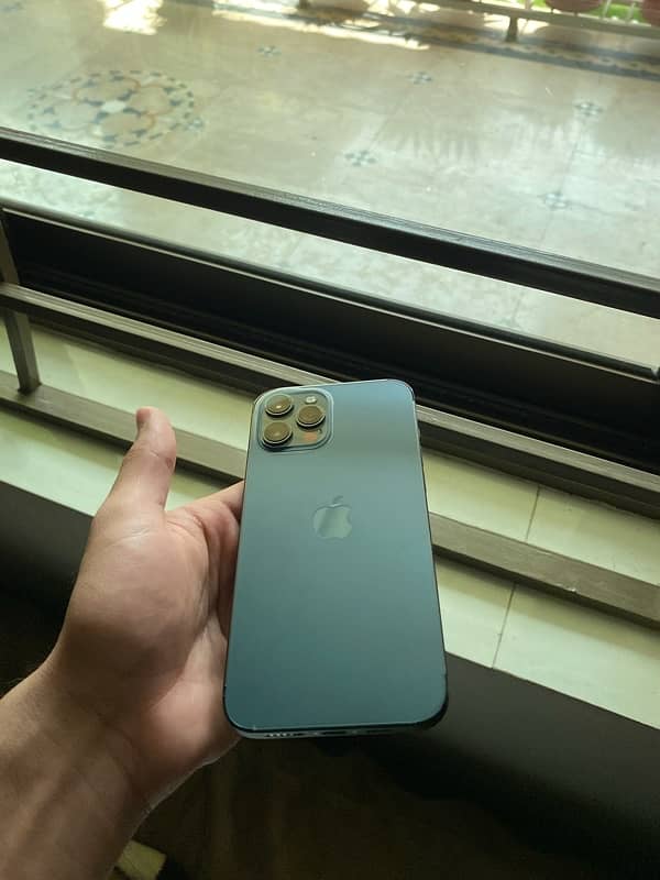 Iphone 12 Pro Max 1