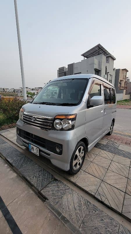 Daihatsu Atrai Wagon 2012 6