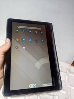 Touch screen Chromebook 4Gb 32Gb Latest Model