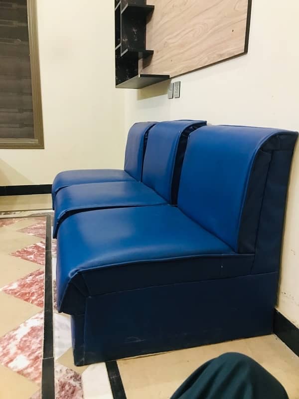 Best sofas. 03 seperate seats. best for office, school, college 1