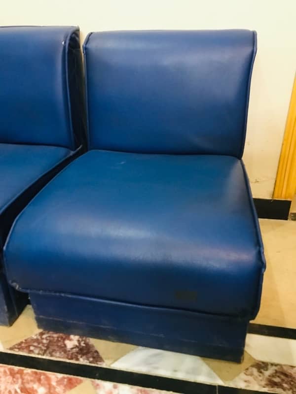 Best sofas. 03 seperate seats. best for office, school, college 2