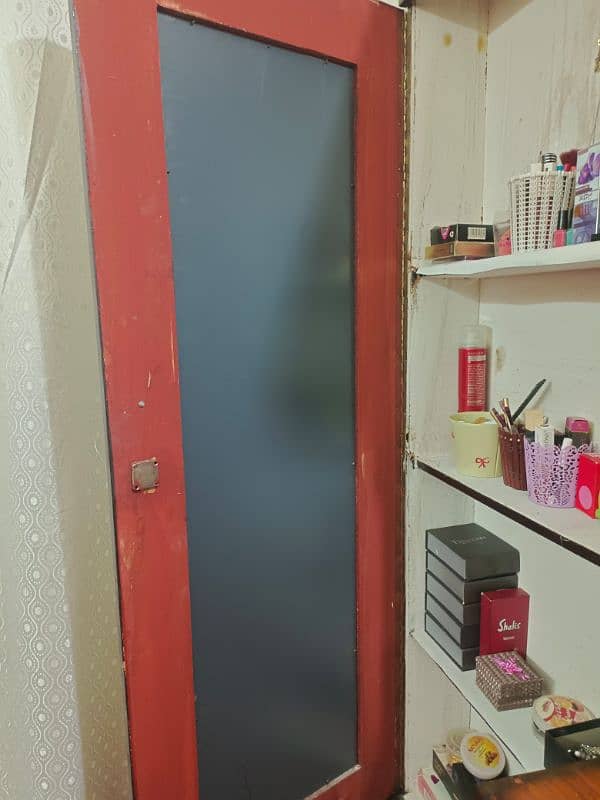 Double bed with dressing table for sale 3