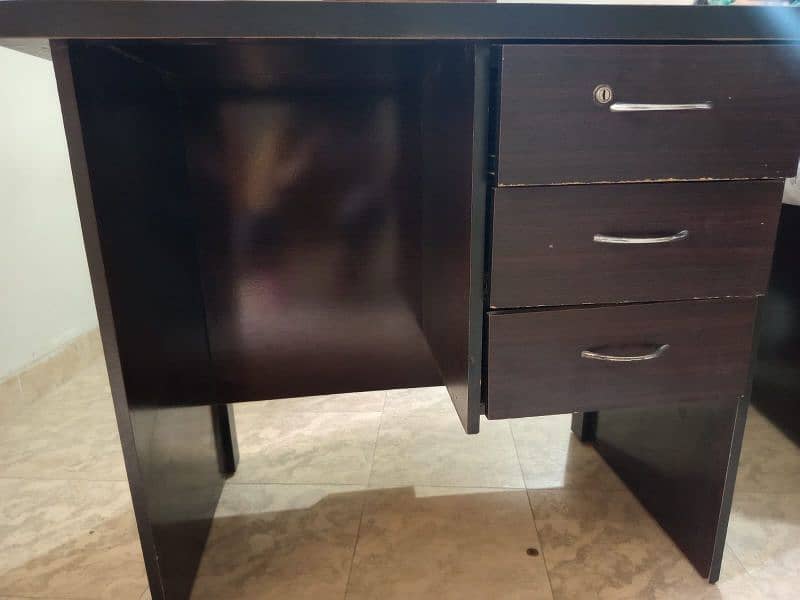 office table 0