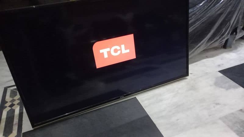 Tcl smart Led Tv 40 inch good condition no fault 1