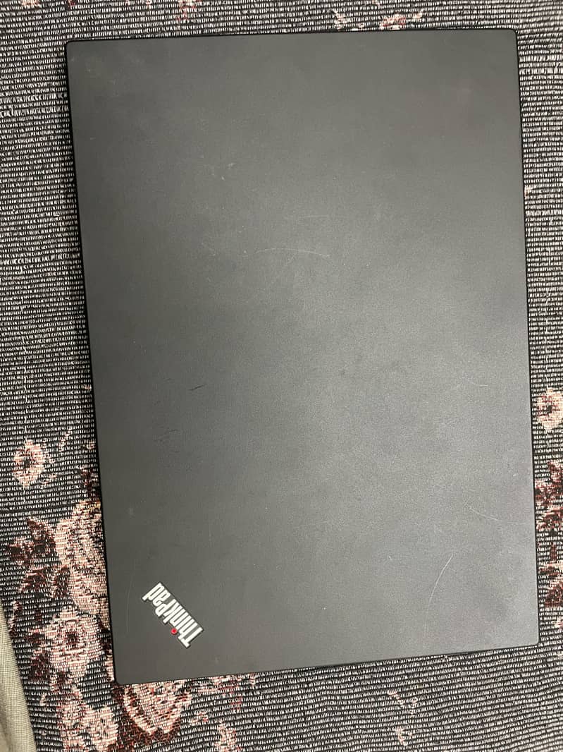 Core i5 (8th Gen ) 1