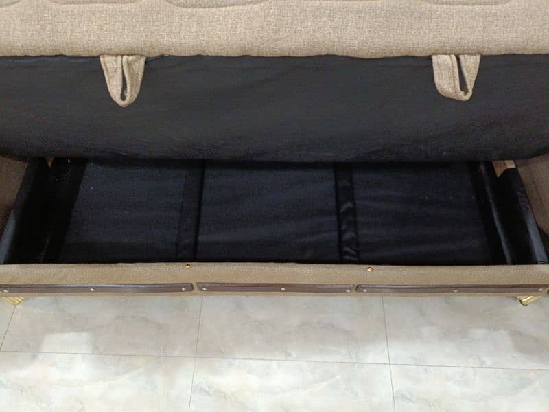 3 seater 2 in 1 sofa combed 1