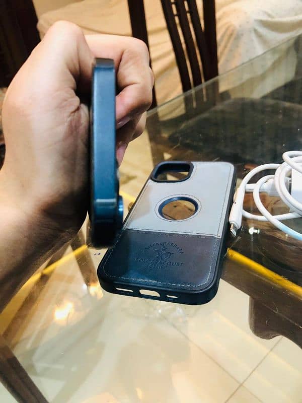 Iphone 13 / 128 Gb Non PTA 5