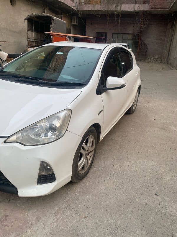 Toyota Aqua 2014/18 3