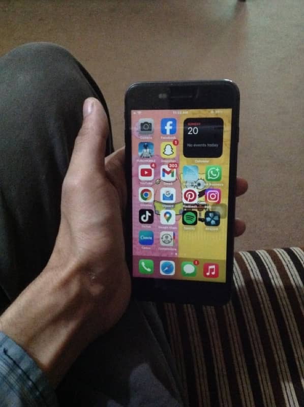 iphone 8 plus 1