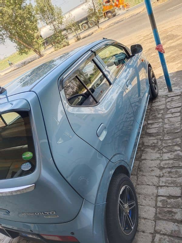 Suzuki Alto 2015 4