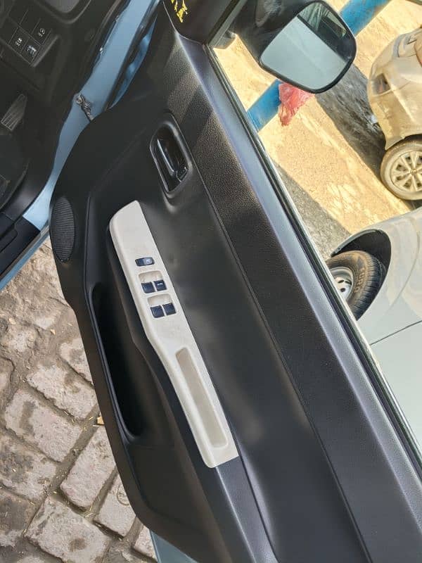 Suzuki Alto 2015 8