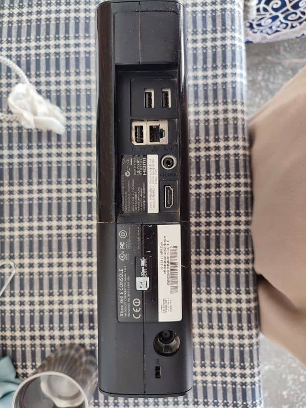 X BOX 360 E | 250Gb | Jailbreak | 30+ games 3