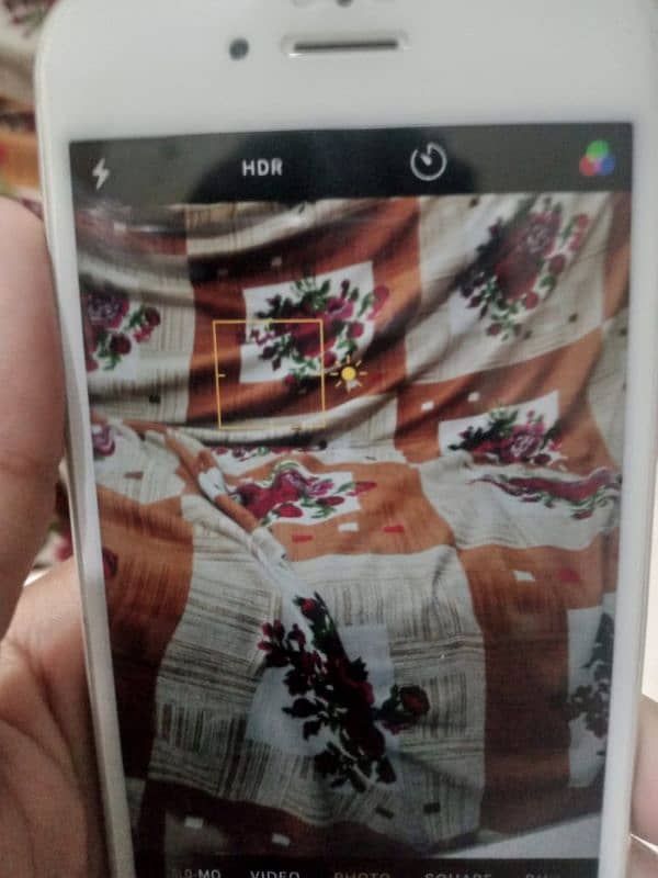 I p0hone 6 new condition like new 100 bettery 6
