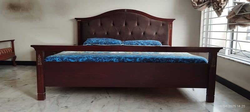 Sienna King Sized Bed Set (Interwood) 0